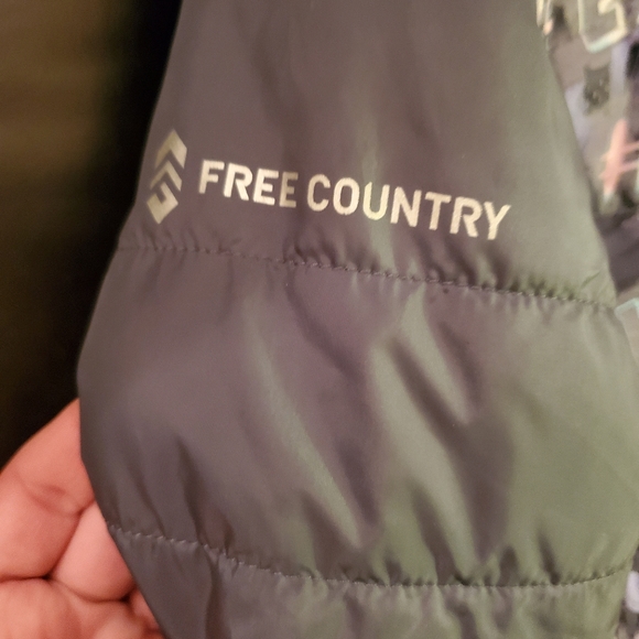 Free Country Toddler Girls Reversible Jacket - Picture 4 of 6